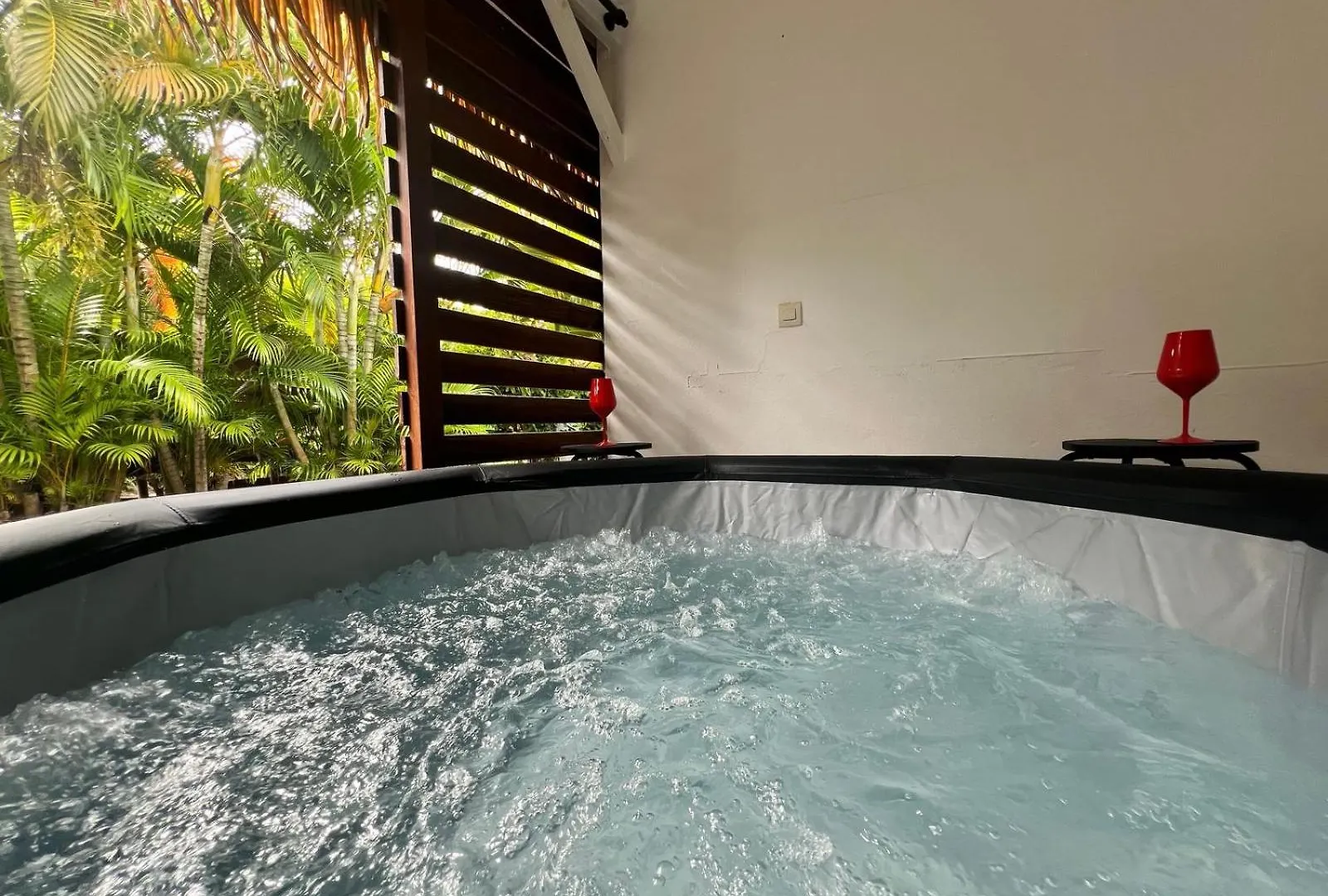 Orcéa&Spa Séjours Ecofriendly Sainte-Anne Aparthotel