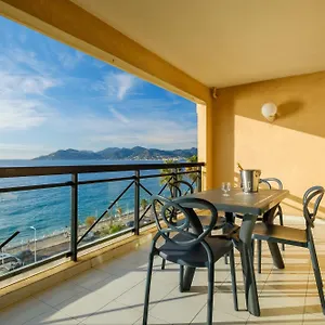 ** Aparthotel Residhotel Maupassant France